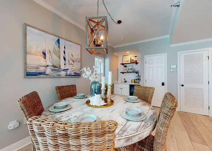 Gulf-front With Hot Tub Sauna Indoor Pool & Access - Near Dining *