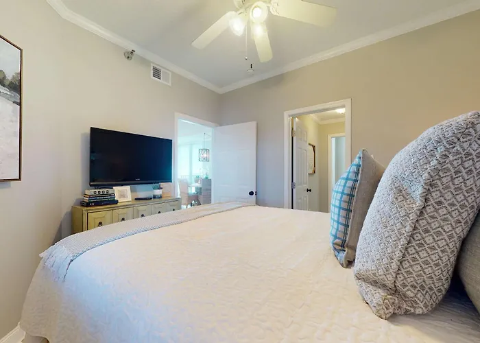 Gulf-front With Hot Tub Sauna Indoor Pool & Access - Near Dining * Gulf Shores